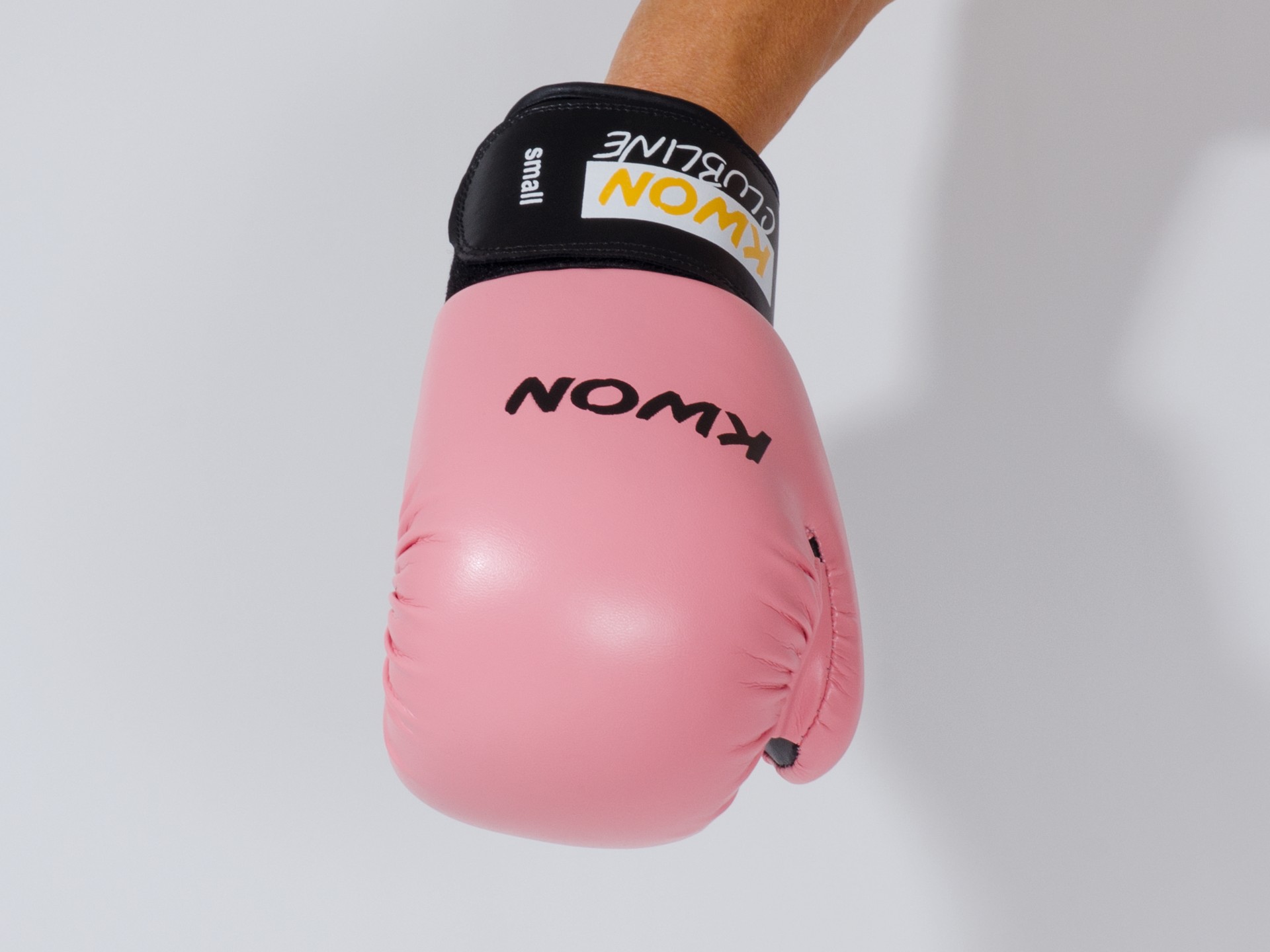 554005908_01_003_17_EMO