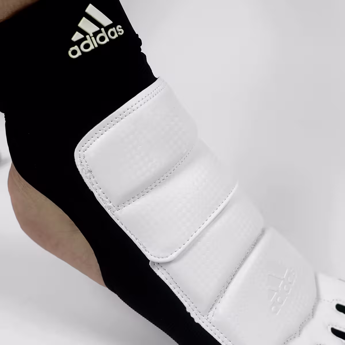 Adidas Taekwondo Fuss-schutz