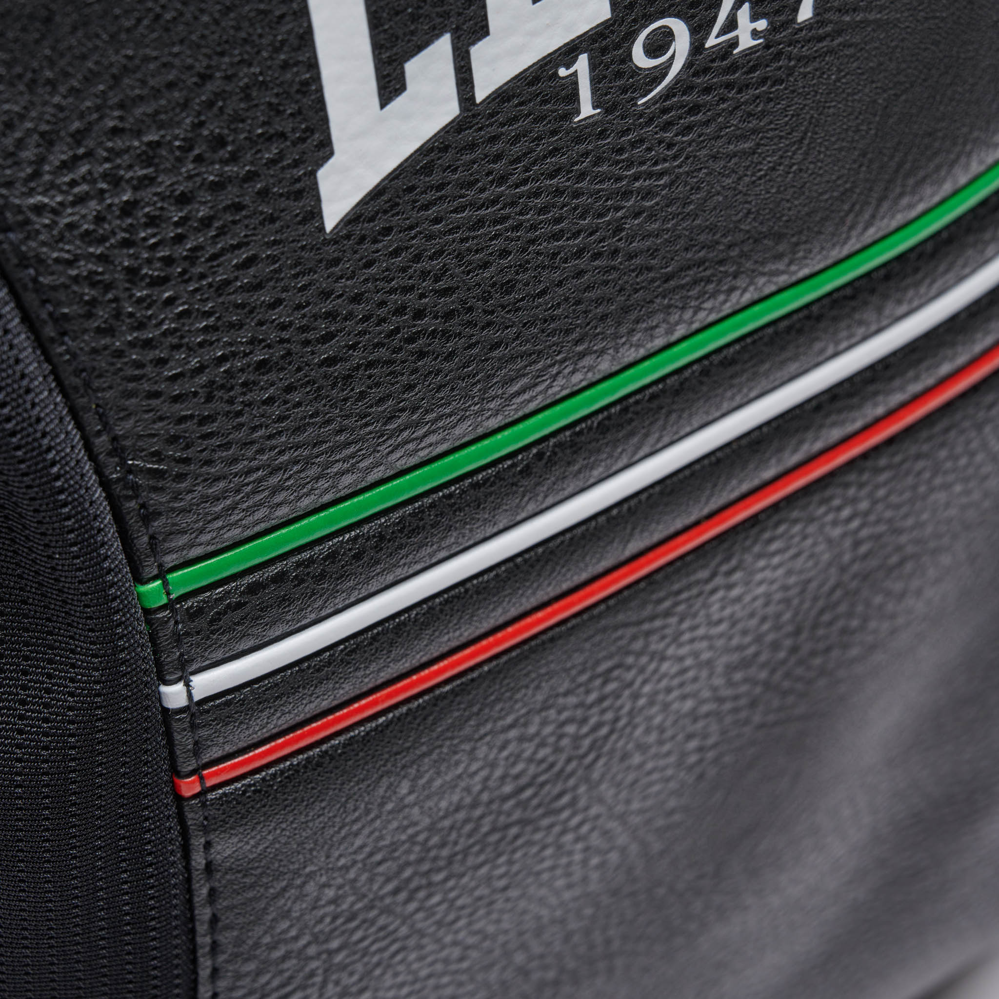 AC954_01_14_Sporttasche_Leone