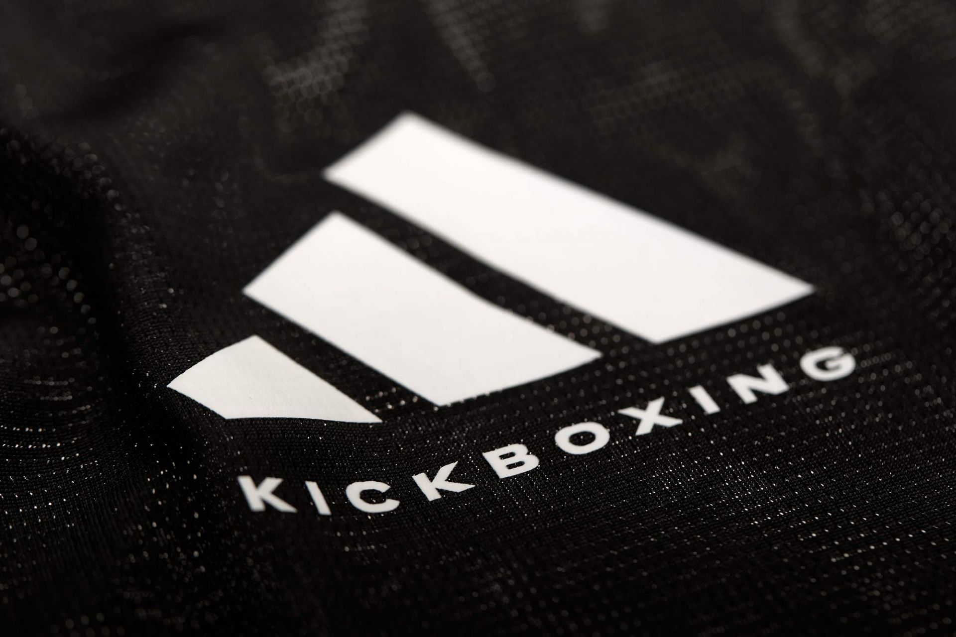 Element 3 von 3 (Bild) – Adidas Kickbox-T-Shirt Basic schwarz/weiss