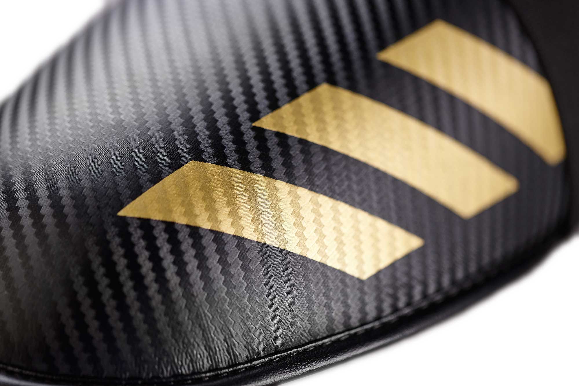 adiKBB300-black_gold-Kickboxing-Boots-D0931